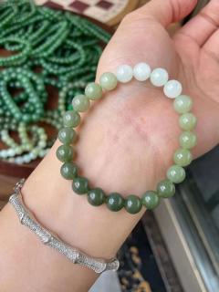 超美的和田玉渐变手串来了~🌸颜色真美