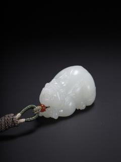和田玉貔貅,尺寸:5.0×3.0×2.3厘米,重量66克
